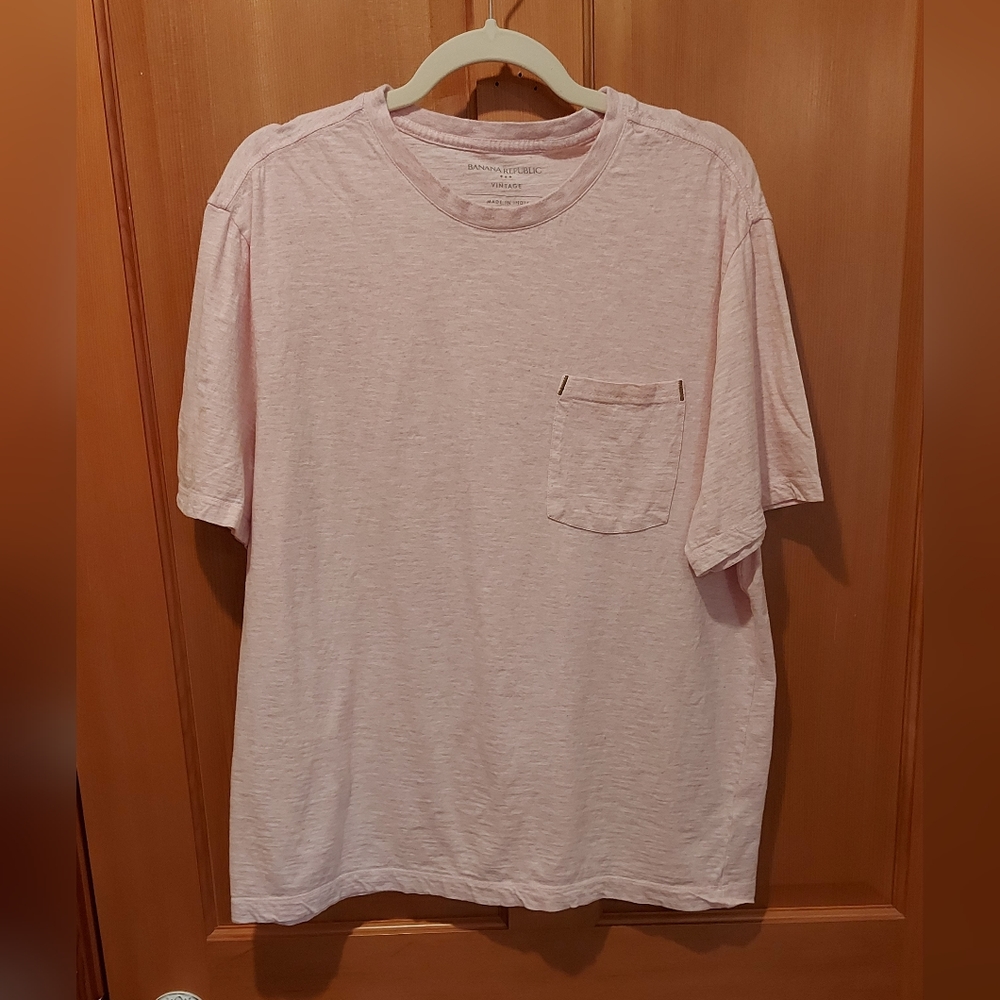 2 x Banana Republic men's 100% cotton t-shirts size large
